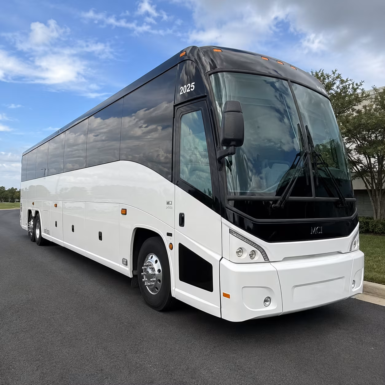employee shuttle buses between orem and salt lake city