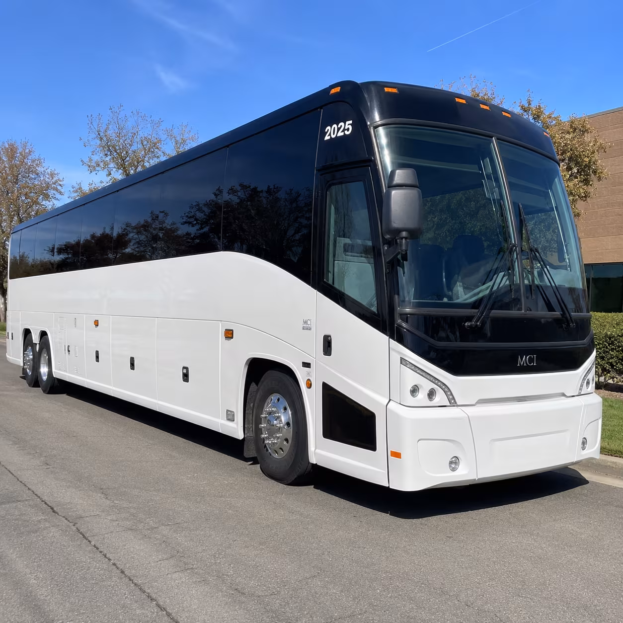 shuttle buses for orem and utah county warehouse and distribution groups