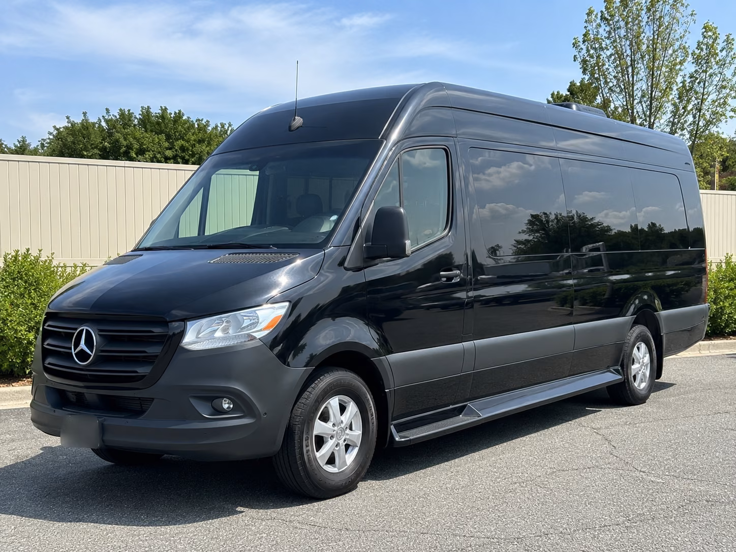 sprinter vans and party buses for wine tours to southern utah vineyards